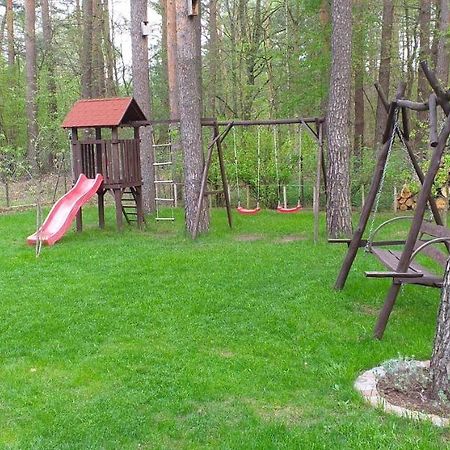 Dom Na Skraju Lasu Villa Wilkasy Buitenkant foto